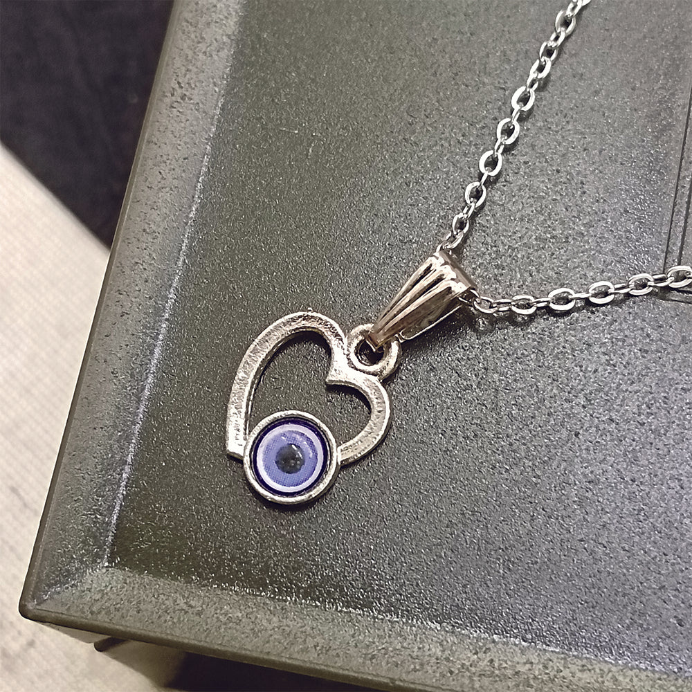 The99Jewel Heart Shaped Evil Eye Chain Pendant - 1405013