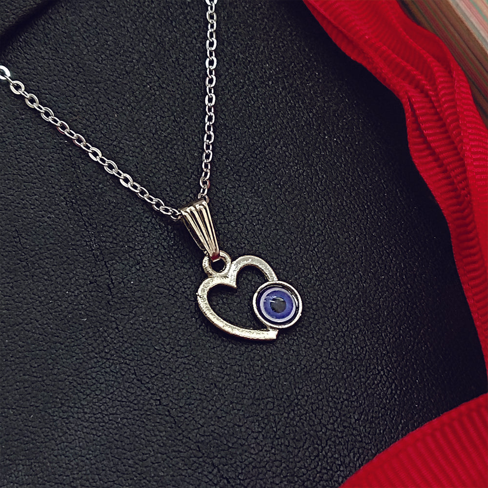 The99Jewel Heart Shaped Evil Eye Chain Pendant - 1405013