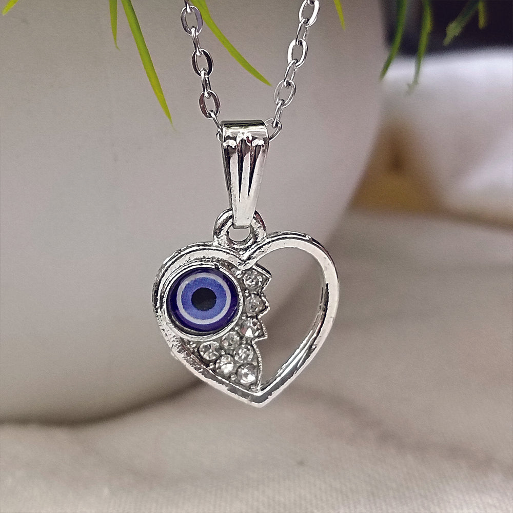 The99Jewel Heart Shaped Evil Eye Chain Pendant- 1405016