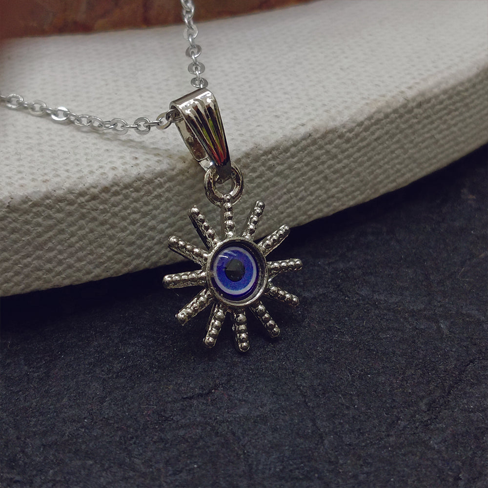 The99Jewel Star Shaped Evil Eye Chain Pendant - 1405019
