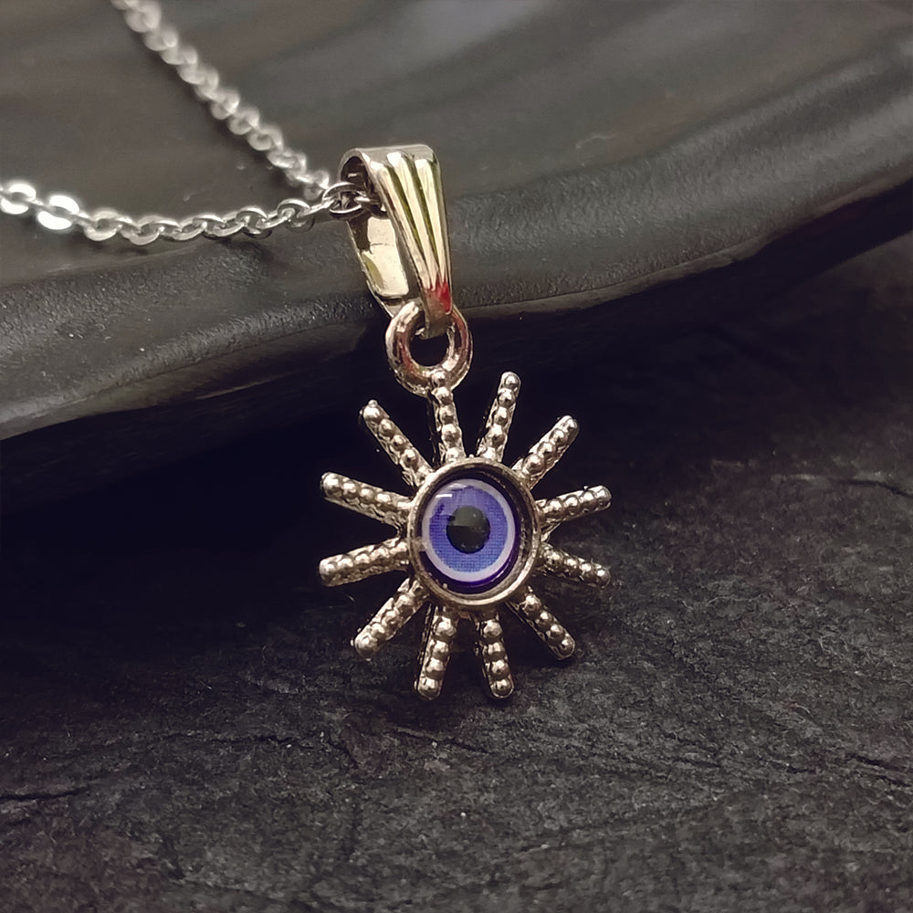 The99Jewel Star Shaped Evil Eye Chain Pendant - 1405019