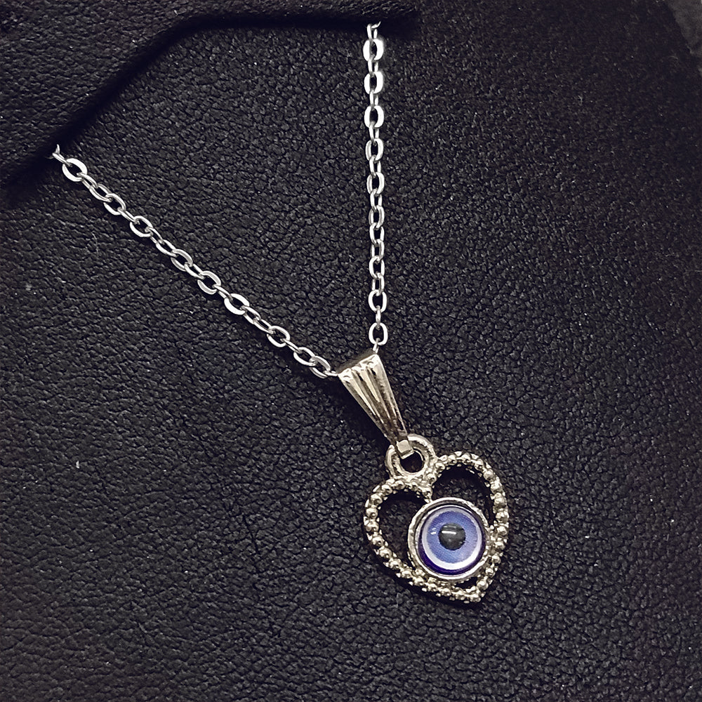The99Jewel Heart Shaped Evil Eye Chain Pendant - 1405020