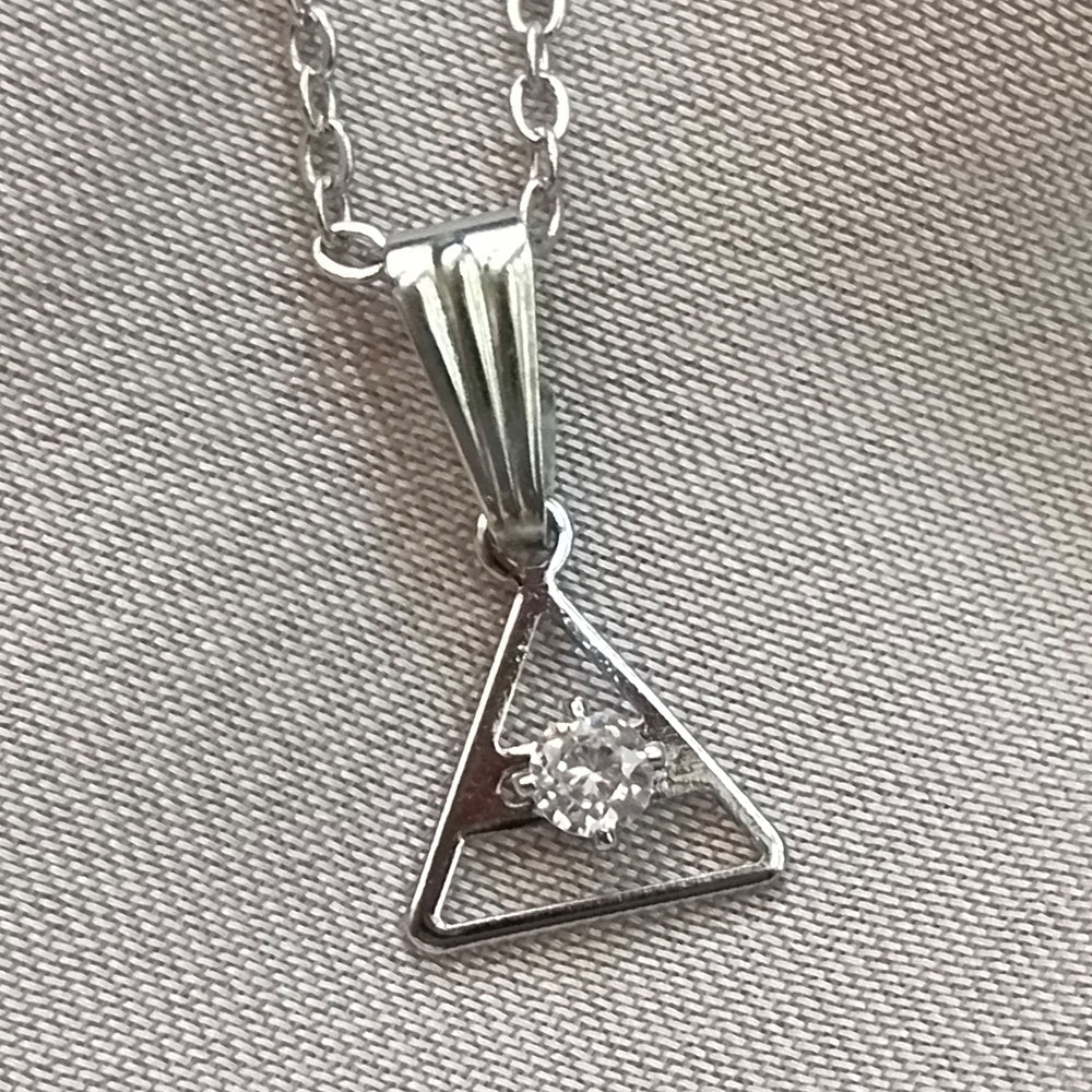The99Jewel Triangle Shaped  Chain Pendant