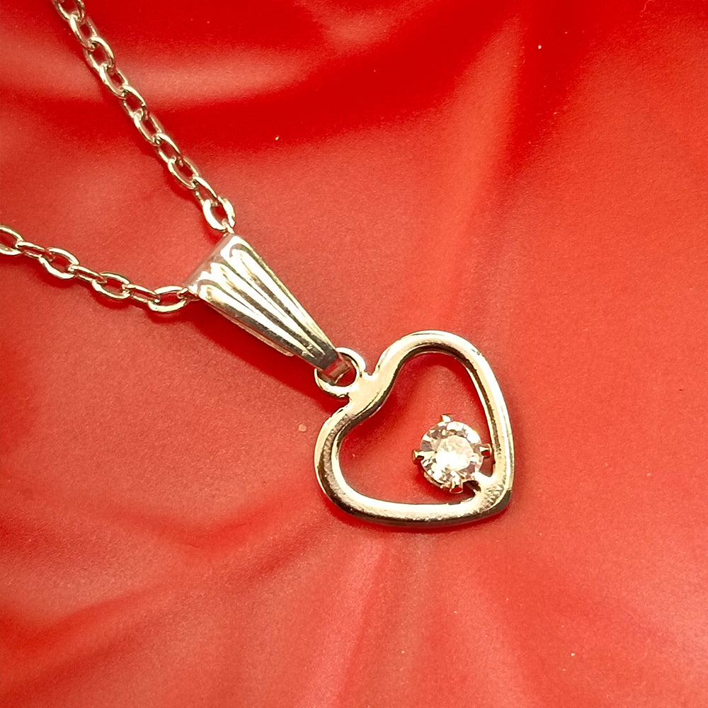 The99Jewel Heart Shaped  Chain Pendant
