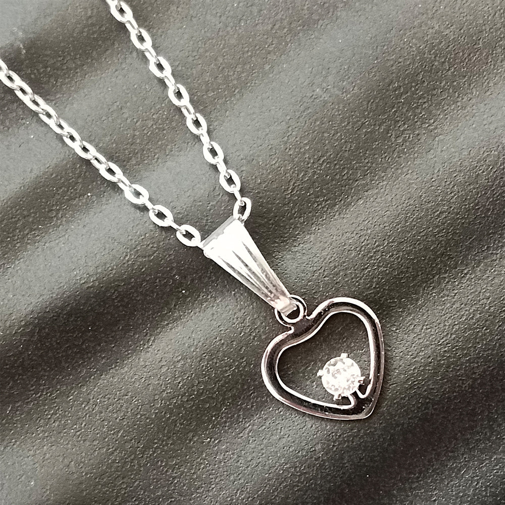 The99Jewel Heart Shaped  Chain Pendant