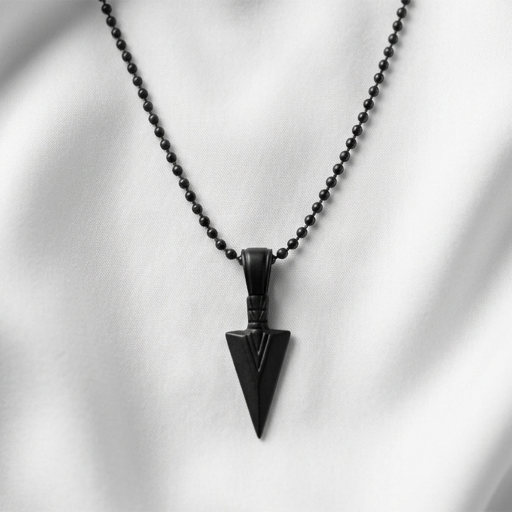 The99Jewel Look Pointed Spike Pendant Chain