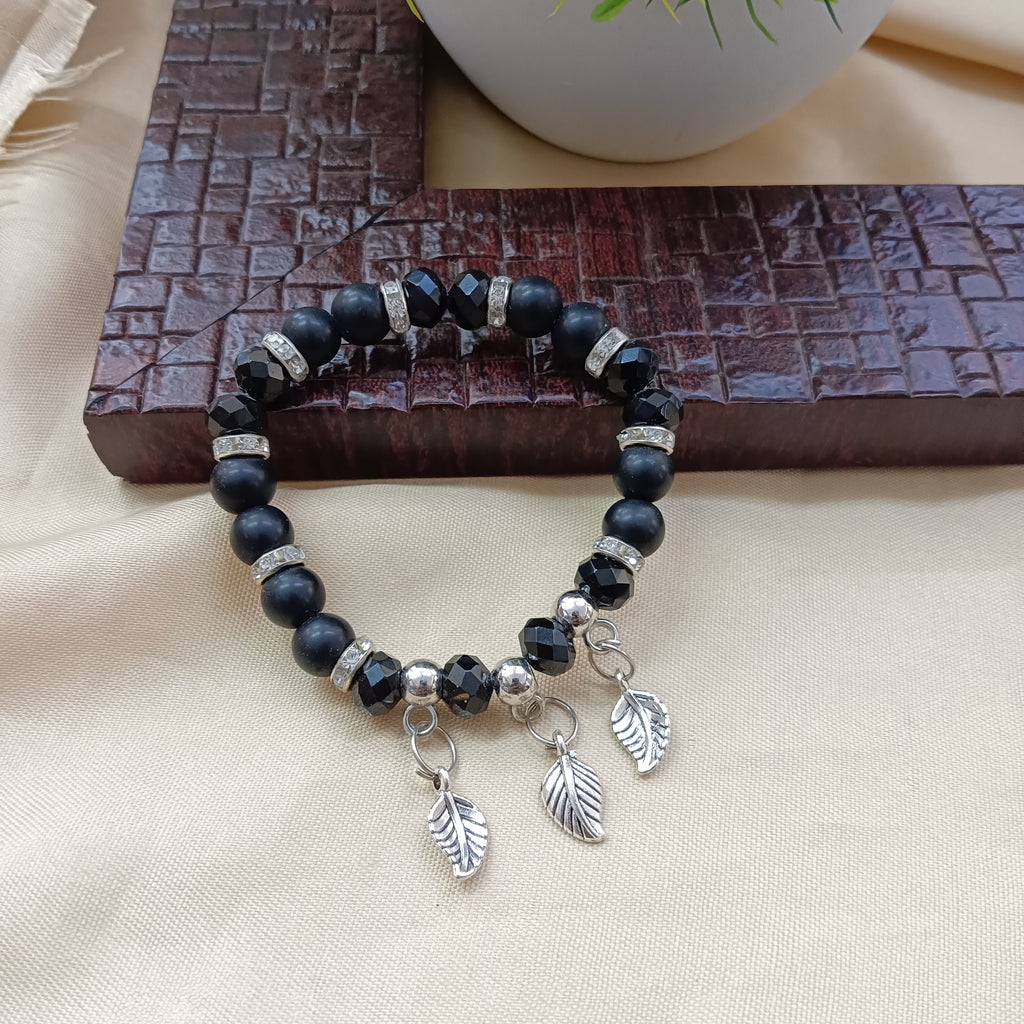 The99Jewel Nature Inspired Leaf Charm Beads Bracelet
