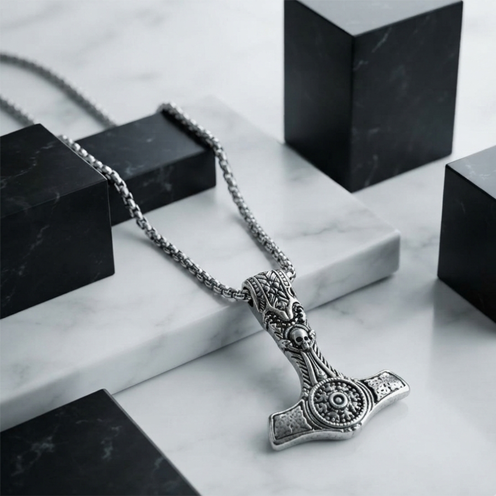 The99Jewel Trendsetter Thor's hammer Men's Chain Pendant 