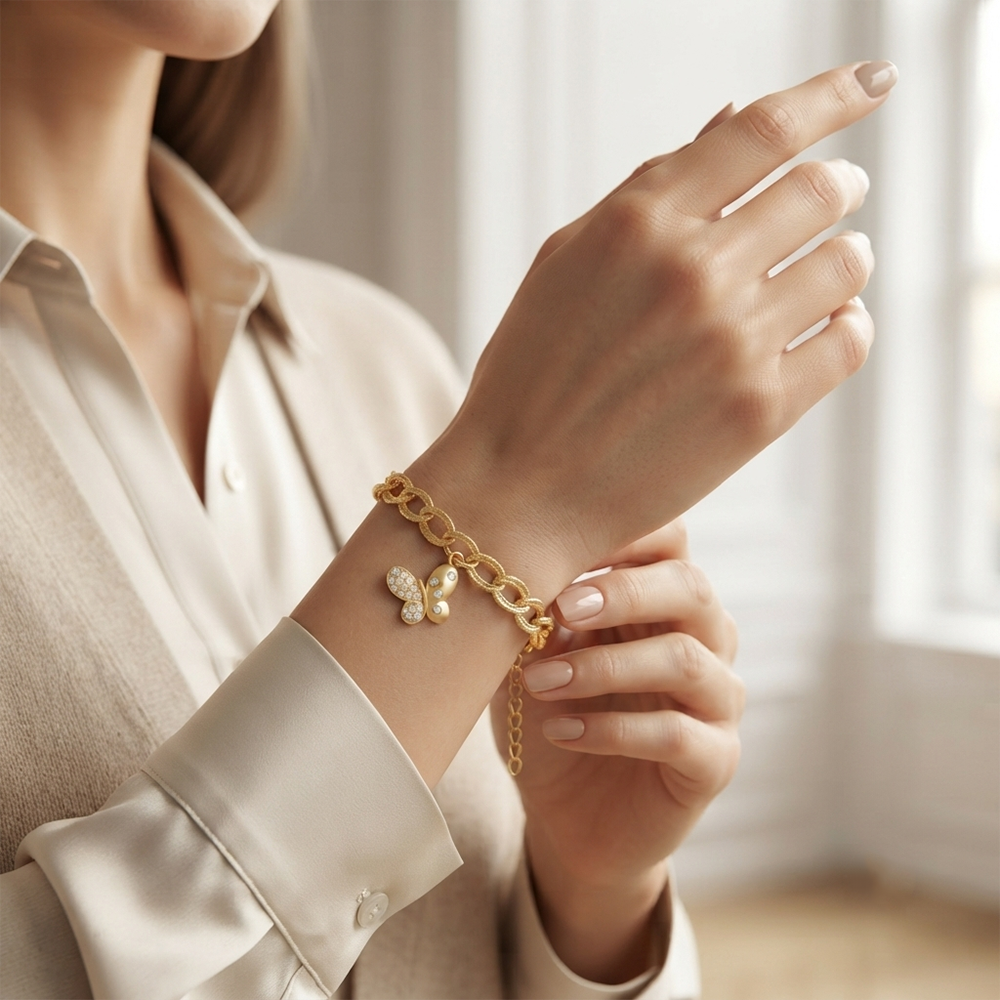 The99Jewel Graceful Gold Plated Austrian Stone Adjustable Bracelet with Heart Shape Charm
