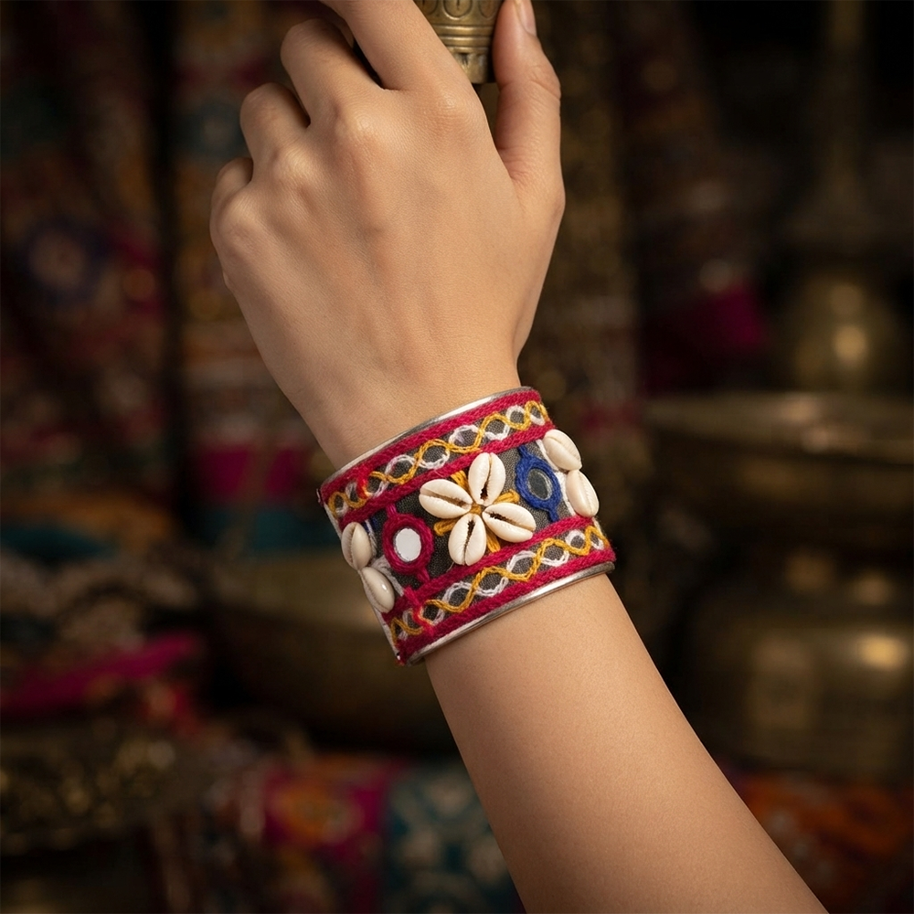 The99Jewel Navratri Shell Bracelet Kada with Ghungroo Traditional Jewellery for Women