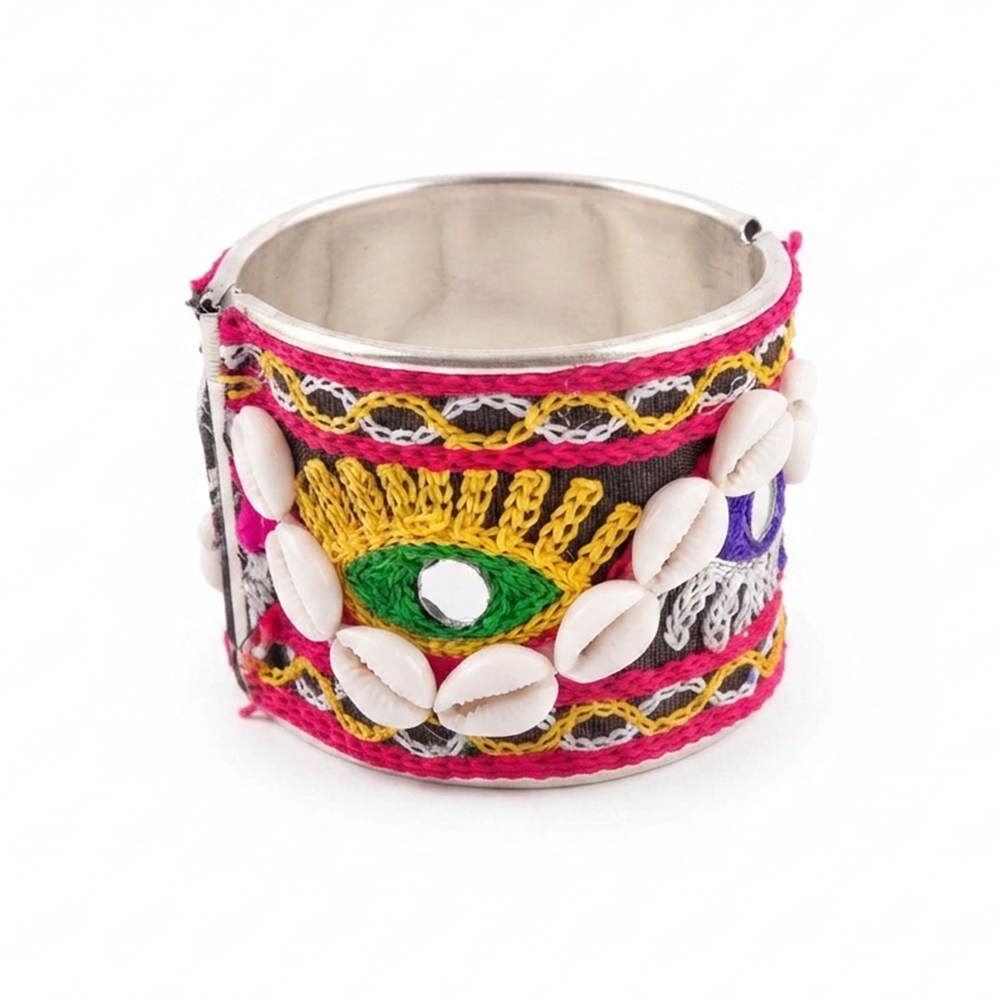The99Jewel Navratri Shell Bracelet Kada with Ghungroo Traditional Jewellery for Women
