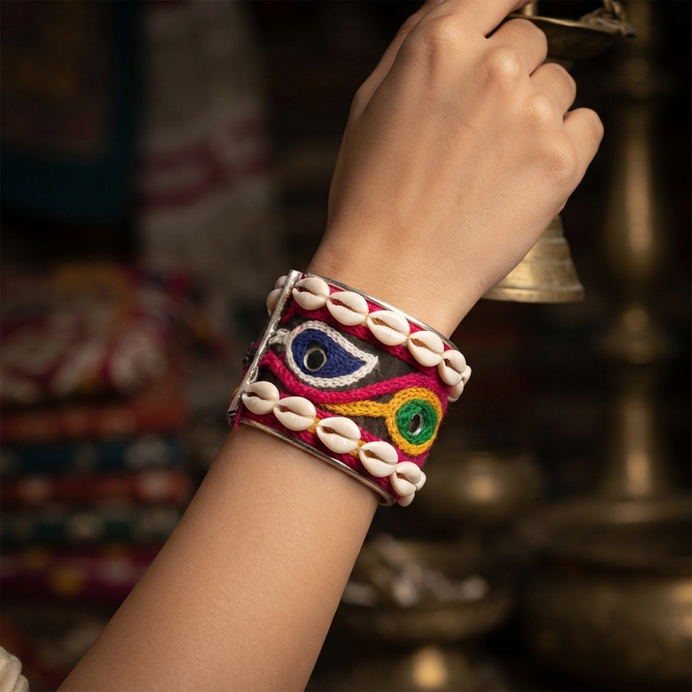 The99Jewel Navratri Shell Bracelet Kada with Ghungroo Traditional Jewellery for Women