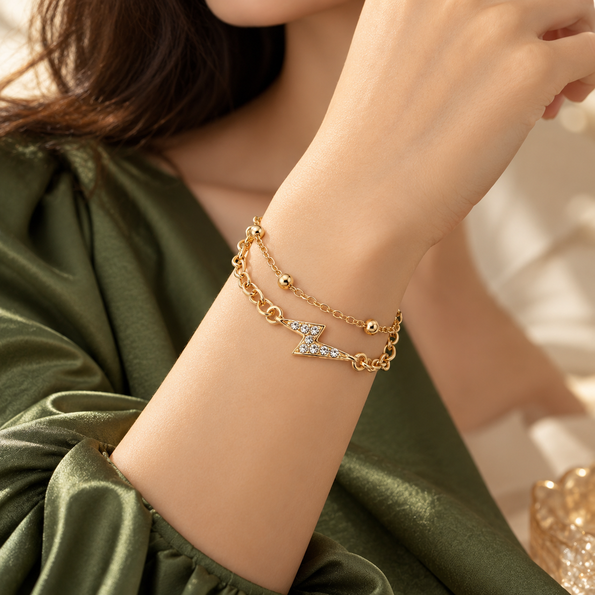 The99Jewel Graceful Rose Gold Plated Austrian Stone Adjustable Bracelet