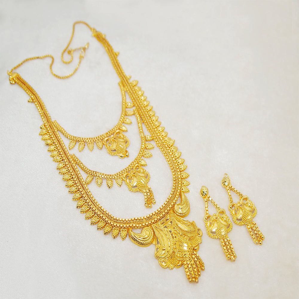18K Yellow Gold 3 Stone Diamond Necklace – Long's Jewelers