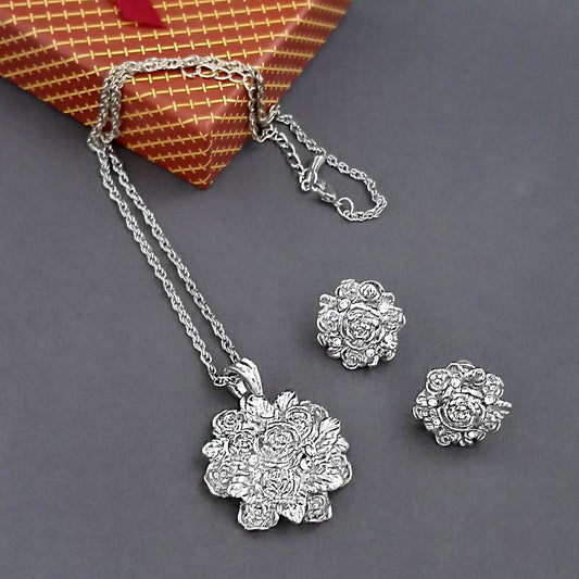 Silver Plated Floral Pendant Set